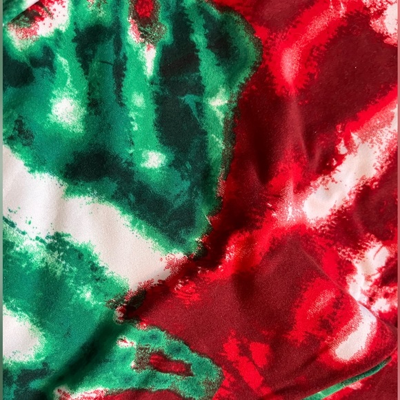 Christmas Lularoe leggings - Picture 3 of 6